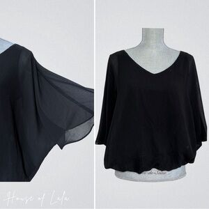 🖤2/$25 Elegant Black V-Neck Women's Top